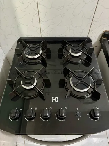 Fogão Eletrolux 4 bocas elétrico 