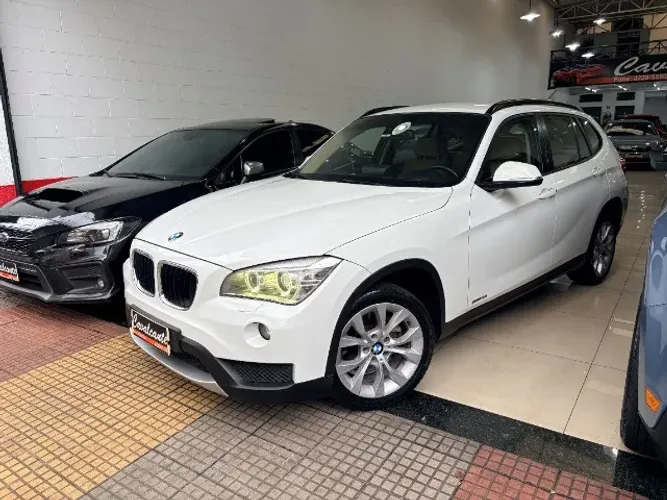 BMW X1 Sdrive 18I 2.0 16V 4X2 Aut. 2014