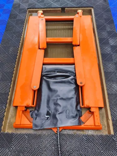 Elevador Pantográfico Kers com 6 meses de Uso