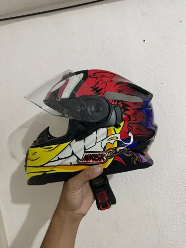 VENDE-SE CAPACETE NORISK LOKO 899$