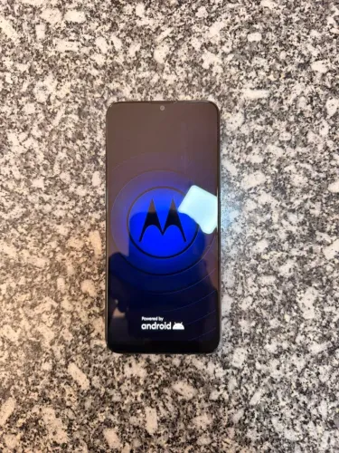 Celular Moto E7 em ótimo estado, SEM CAIXA