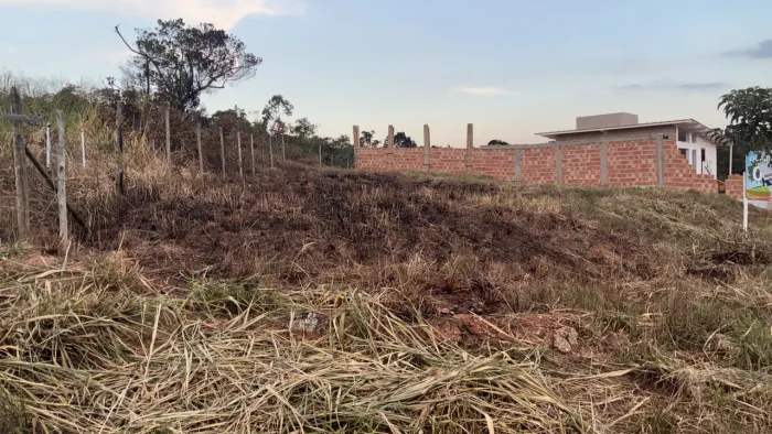 Lote 443,65 M2 bairro Boulevard Itabirito ótima topografia