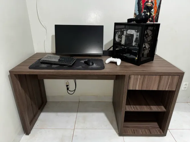 Mesa de escritório/Gamer em MDF