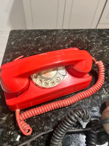 Vendo telefones antigos