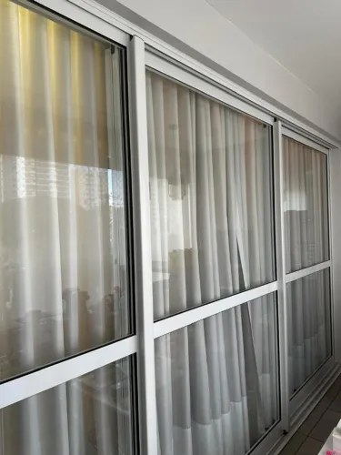VENDO Porta de Esquadria Gold
