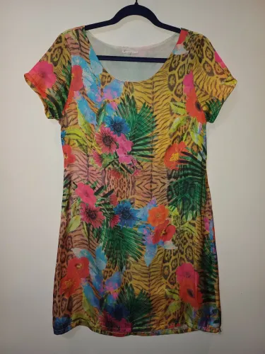 Vestido Armazém colorido curto, tam.G.