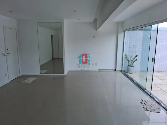 Recreio dos Bandeirantes | Cobertura 3 quartos, sendo 2 suites