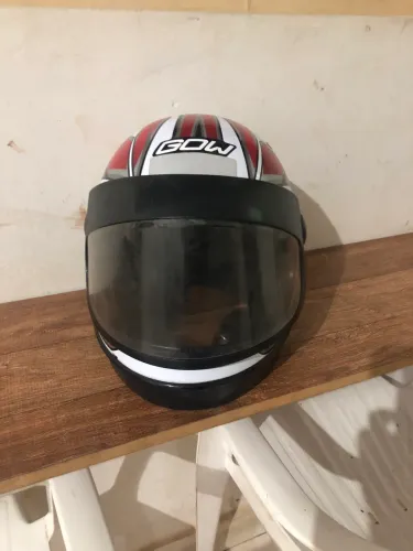 Capacete usado estado de novo n 59