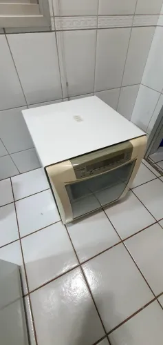 Lava-louça Brastemp 8 serviços.