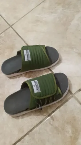 Chinelo esportivo excelente para o seu passeio