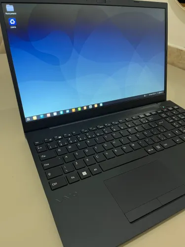Notebook Vaio Fe15 - Intel Core I3, Linux - Cinza Grafite