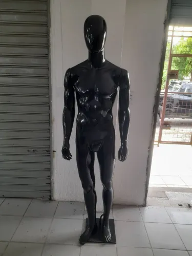 Manequim fibra com cabeça