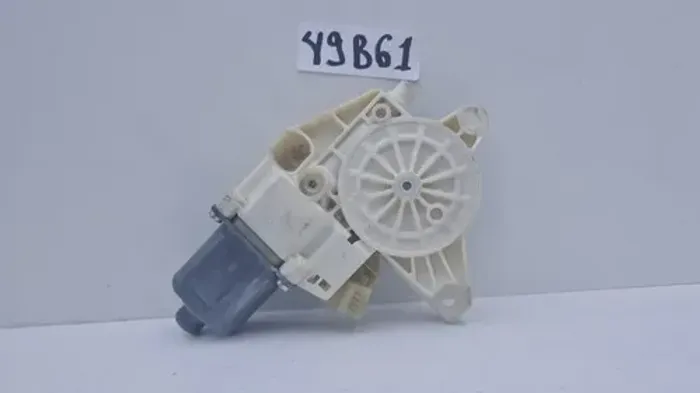 Motor Da Máquina De Vidro D/e Mercedes Benz C180 2008