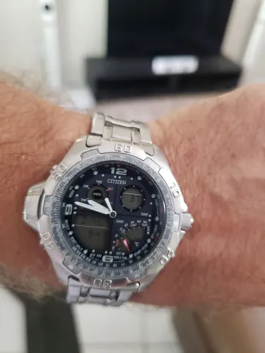 Relógio Citizen Promaster Wingman Temp C720