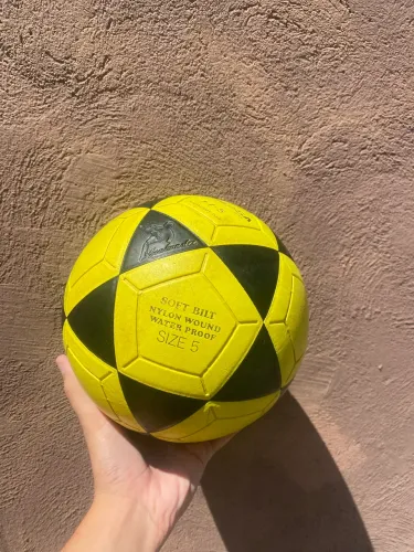 Bola de futevôlei Mikasa