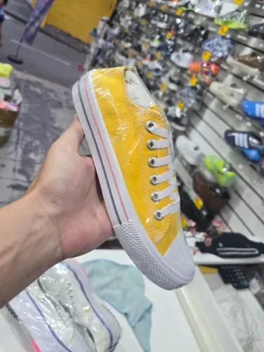 Tênis Promoção 50,00