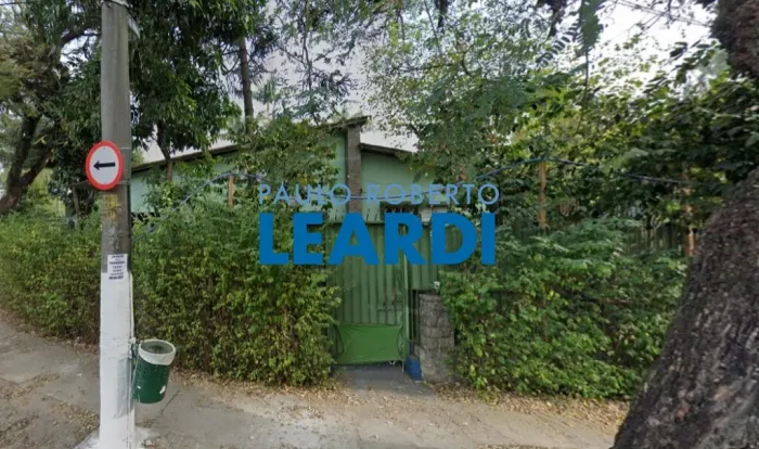 CASA ASSOBRADADA - ALTO DE PINHEIROS - SP