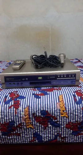 DVD Player DVDôke Gradiente K 50/3C