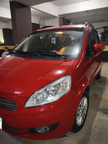Fiat Idea Attractive 1.4 Fire Flex 8V 5P 2011