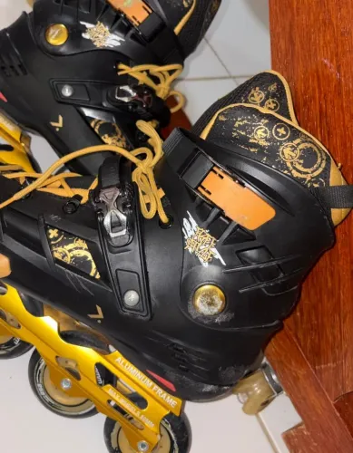 Patins Oxer Freestyle ABEC 9 - Base de Alumínio
