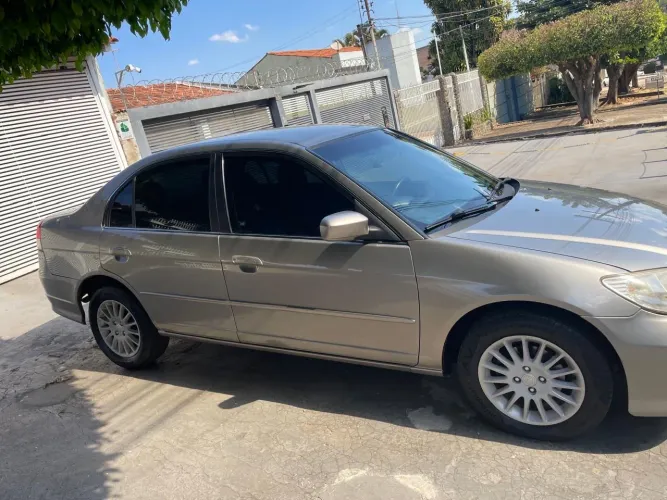 Honda Civic Sedan EX 1.7 16V 130cv Aut. 4P 2006