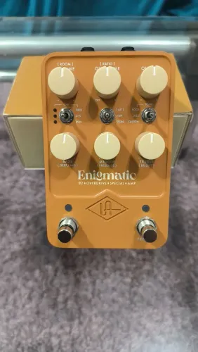 Pedal UAD Enigmatic