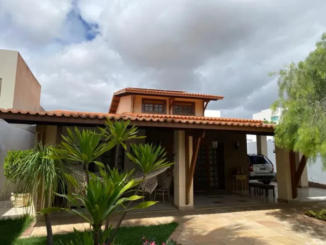 VENDO - CASA TÉRREA - CONDOMÍNIO COLINA DO RIO - JUAZEIRO BA
