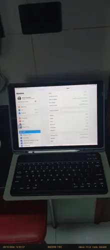 iPad Pro 10.5" 512GB (Wi-Fi ) Cinza-Espacial + Apple Pencil + Capa Teclado