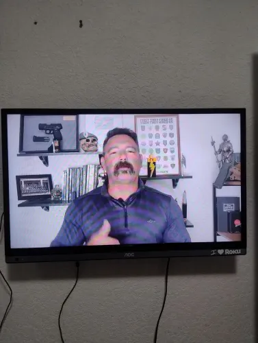 Tv AOC 32 polegadas sem nenhum defeito!