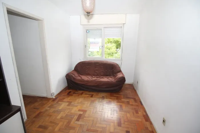 Apartamento com 3 Dormitórios - Em Frente à FAMED na Cohaduque, Fragata