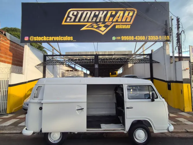 Volkswagen Kombi Furgão 1.4 MI Total Flex 8V 2007