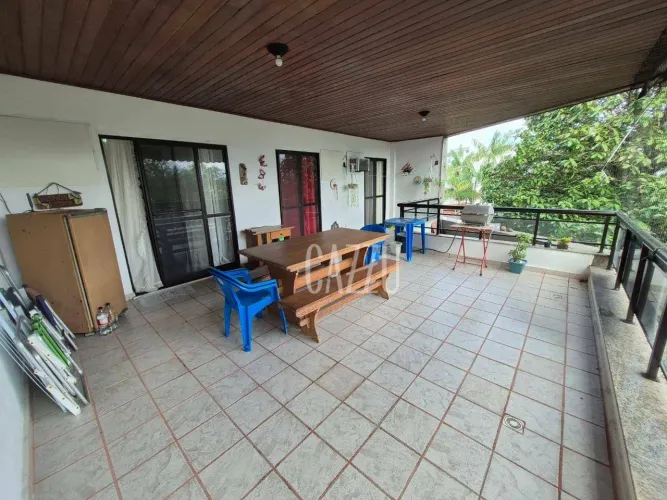 Apartamento frente varandão | Divisa Barra e Recreio | 2 Vagas