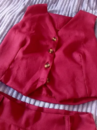 Vendo conjunto alfaiataria novo G