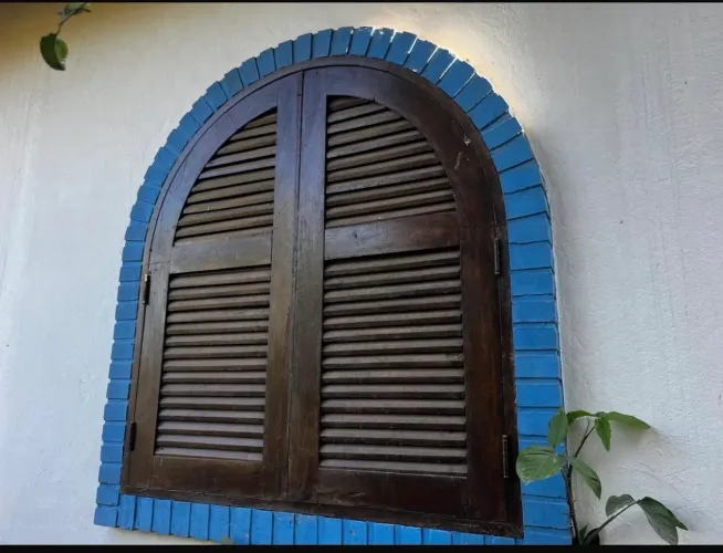 Portas e Janelas de madeira Jacarandá