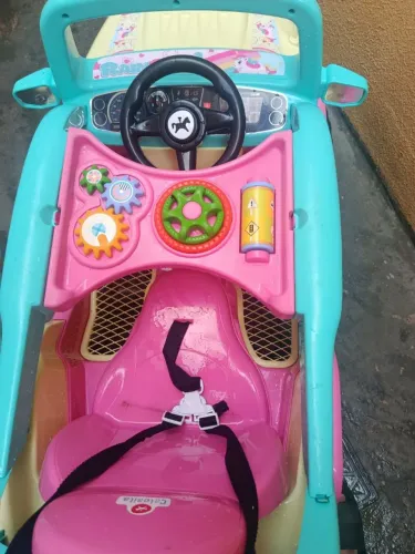 quadriciclo infantil 2 em 1 Diipi Rainbow da Calesita