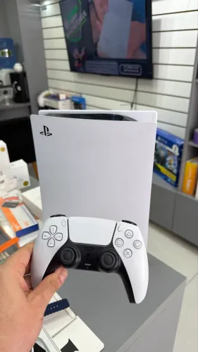 PlayStation 5 - Mídia física e digital