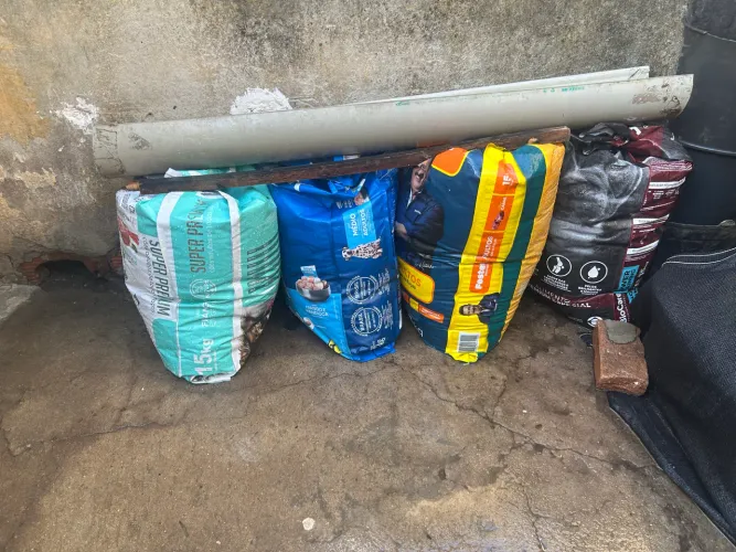 AREIA PRETA c/adubo e substrato SACO 50kg