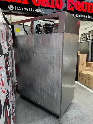 VENDO UM FREEZER VERTICAL 2 PORTAS COZIL AÇO INOX AR FORÇADO