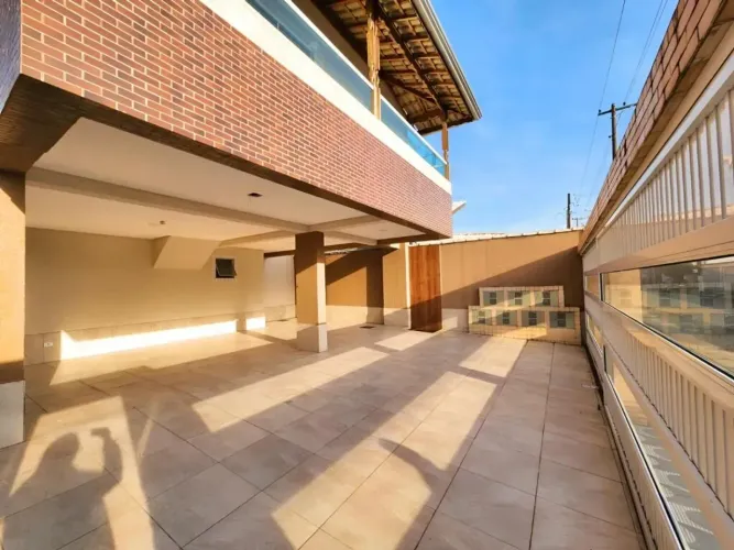 Casa Sobreposta Alta 2 Quartos à Venda na Vila Caiçara, Praia Grande