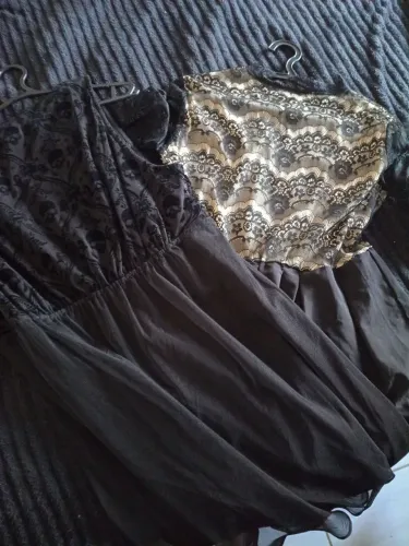 Roupas góticas ( Vendo separado também)
