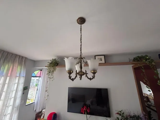 Lustre antigo/vintage de 3 braços