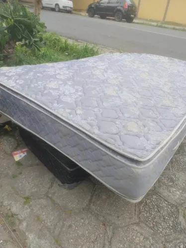 Colchão Queen