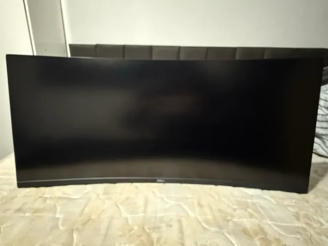 DELL 34 , 144hz