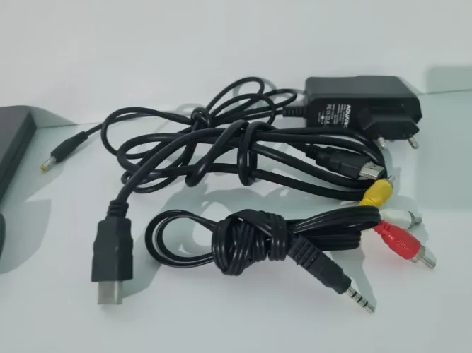 Vendo TV Box completa