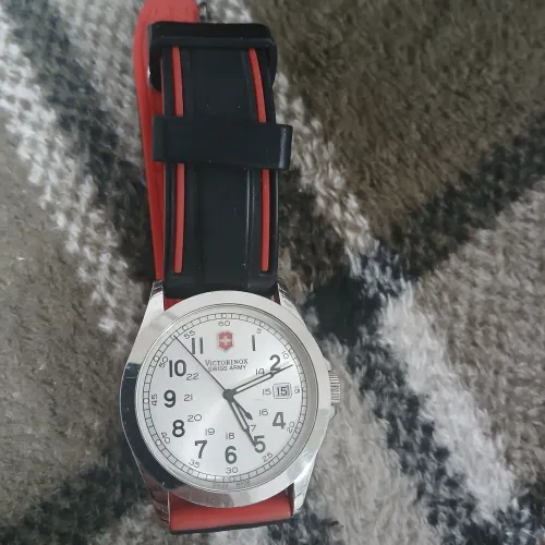 RELÓGIO VICTORINOX 100% ORIGINAL