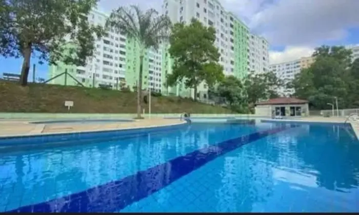 Imóvel para venda possui 48 metros quadrados, varanda, com 2 quartos em Jardim Limoeiro -