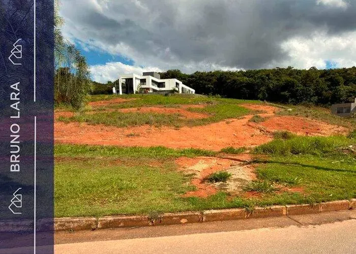 Terreno à venda no Condomínio Valle da Serra - Betim/MG