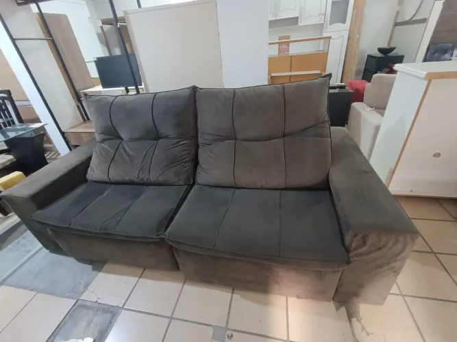 Sofá Retrátil e Reclinável