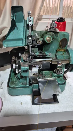 Máquina de Overloque