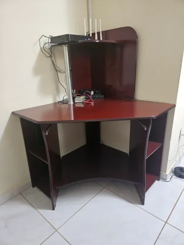 Mesa De Computador De Canto (Escrivaninha) Amadeirada / Mogno